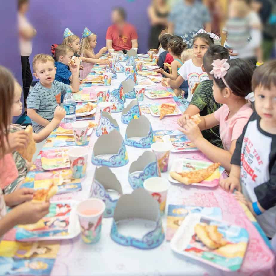 Party table at my daughter's 4th birthday