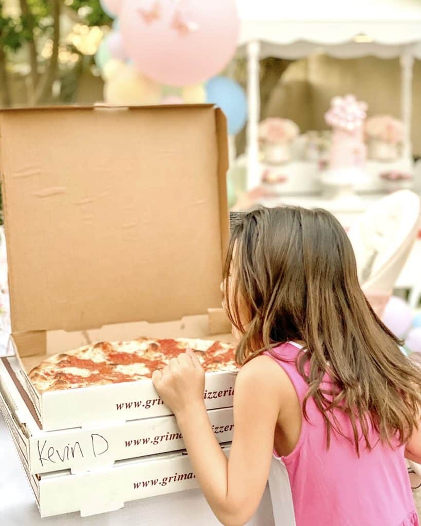 Ordering in pizza at a birthday party