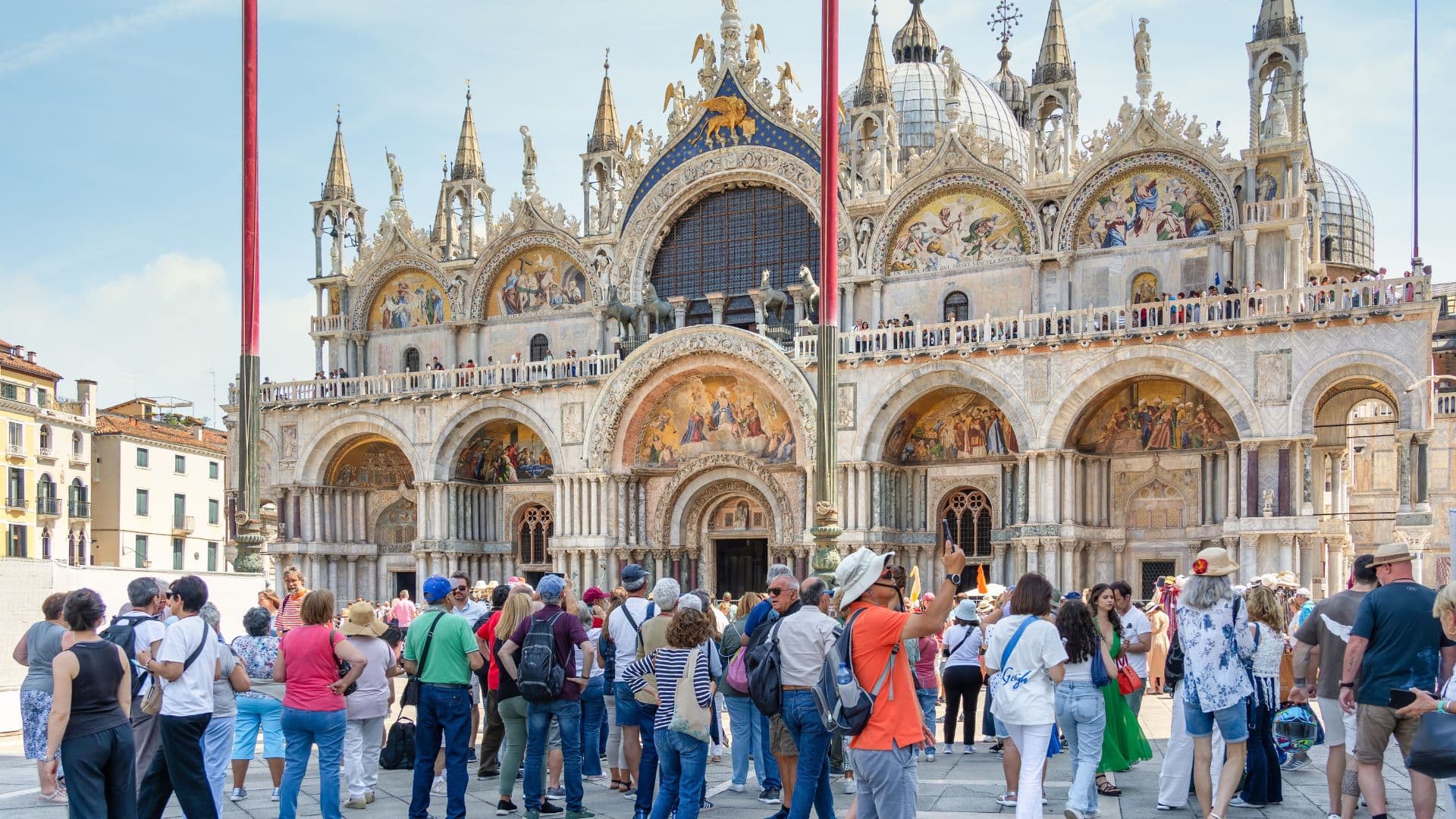 Think Twice: These 16 Destinations Will Ruin Your Family Getaway
