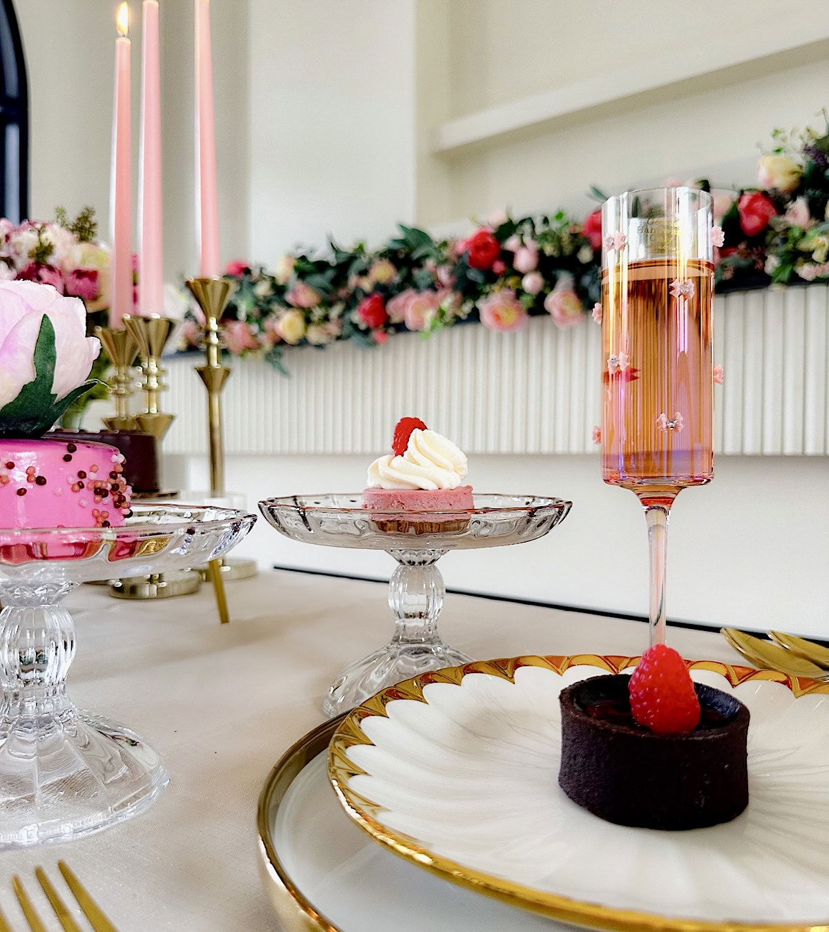 romantic date night ideas at home for him