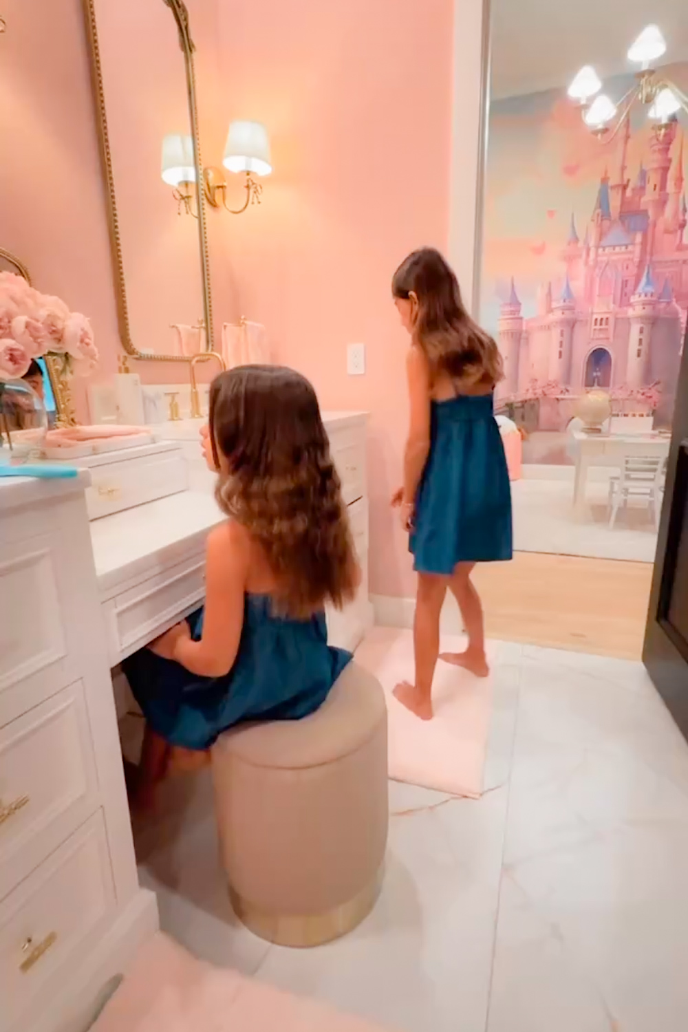 Girls-Bathroom-Ideas