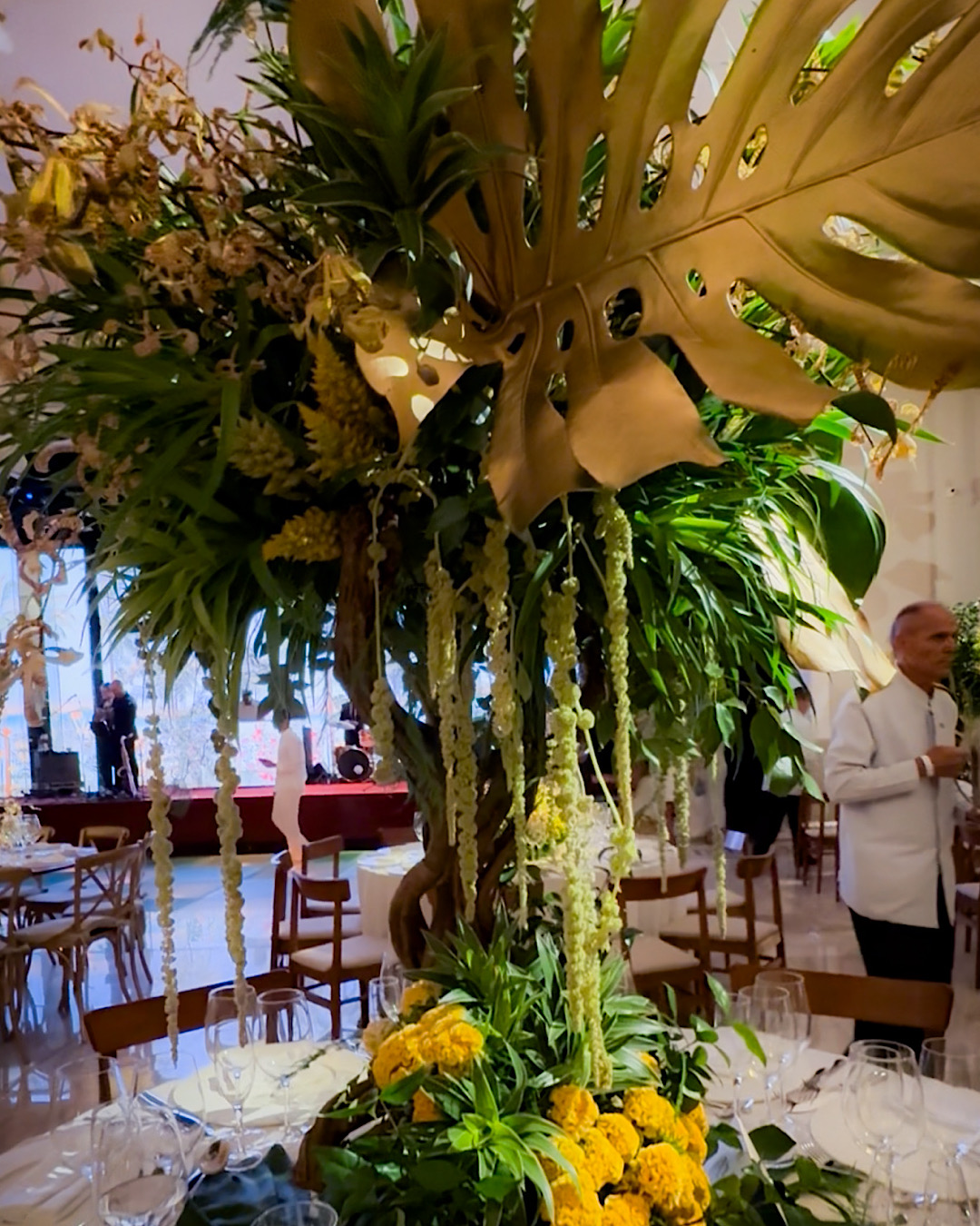 Tropical centerpiece at Copacabana Palace
