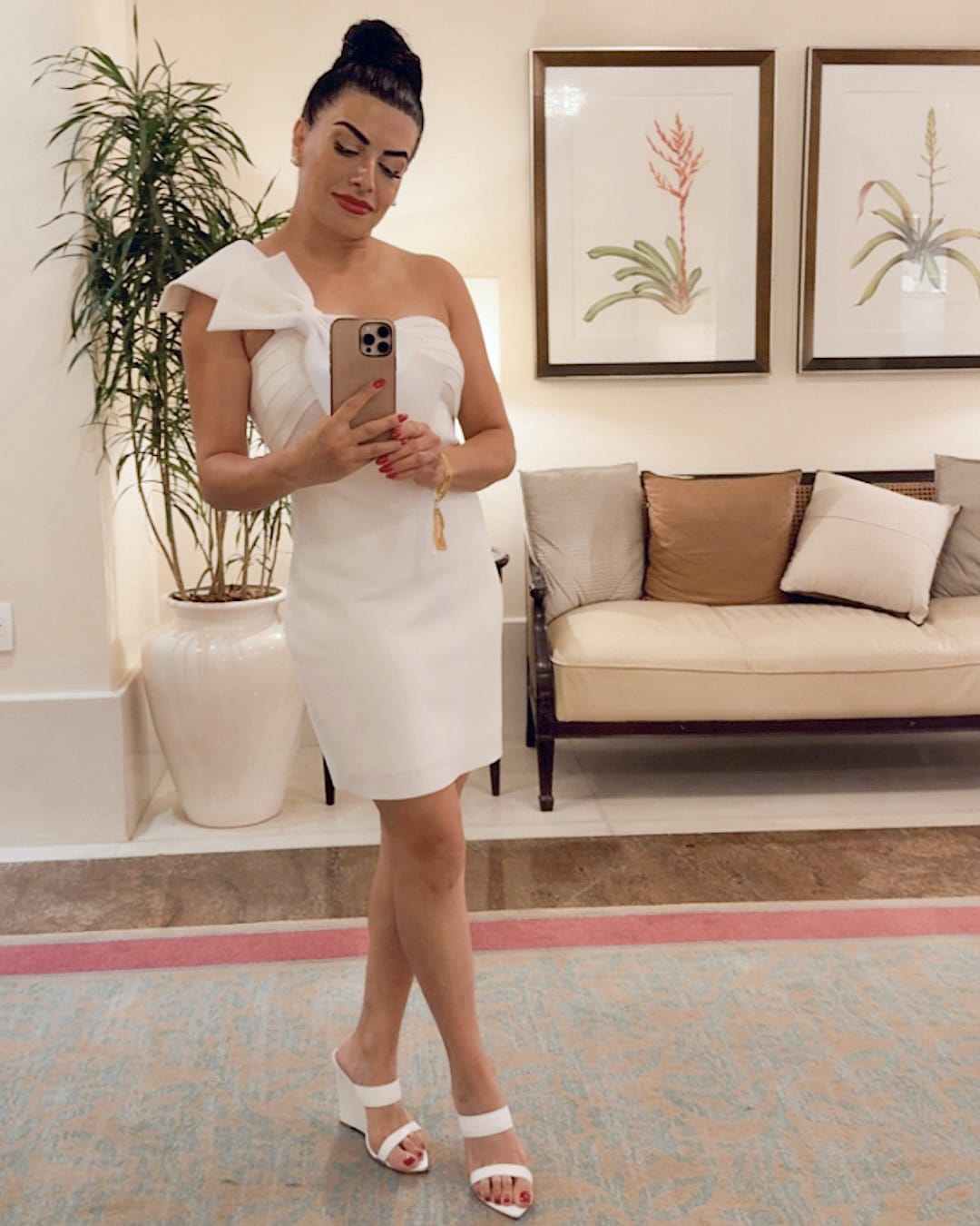 White dress to wear on New Year's Eve in Rio de Janeiro